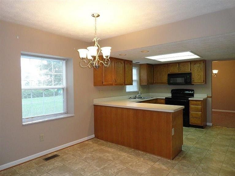 1st image of 4448 Erica Ct
