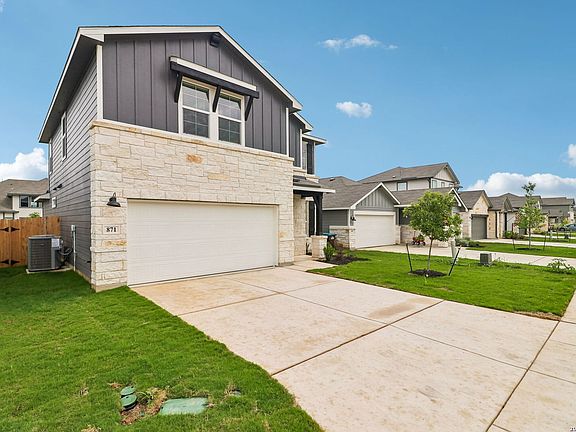 3rd image of 871 Shatterhand Blvd