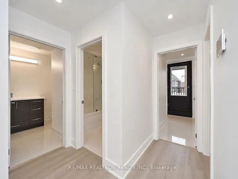 230 Boon Ave #5 — Photo 17