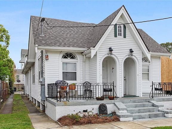 2nd image of 5423-25 Vicksburg Ct