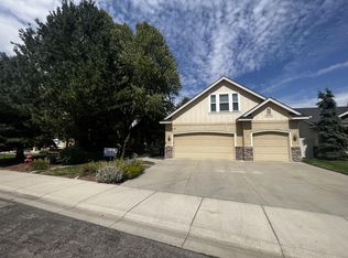 1416 W Great Basin Dr, Meridian, ID 83646