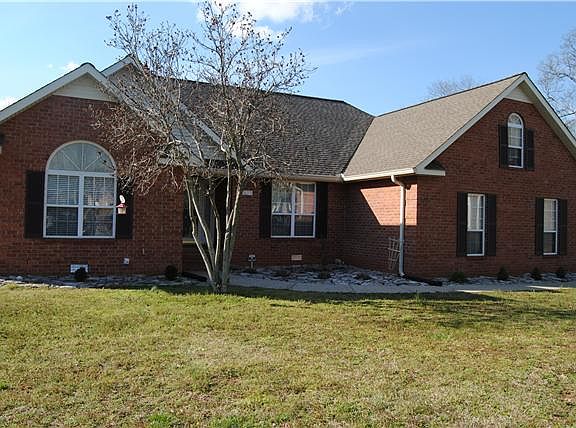 2nd image of 3123 Monarch Dr
