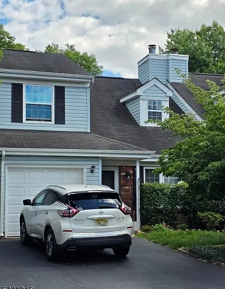 223 Coldspring Ct — Photo 1