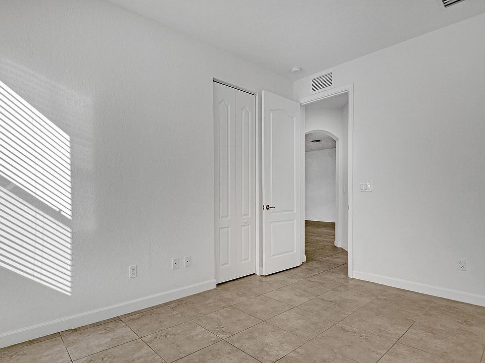 1st image of 8803 Willow Cove Lane