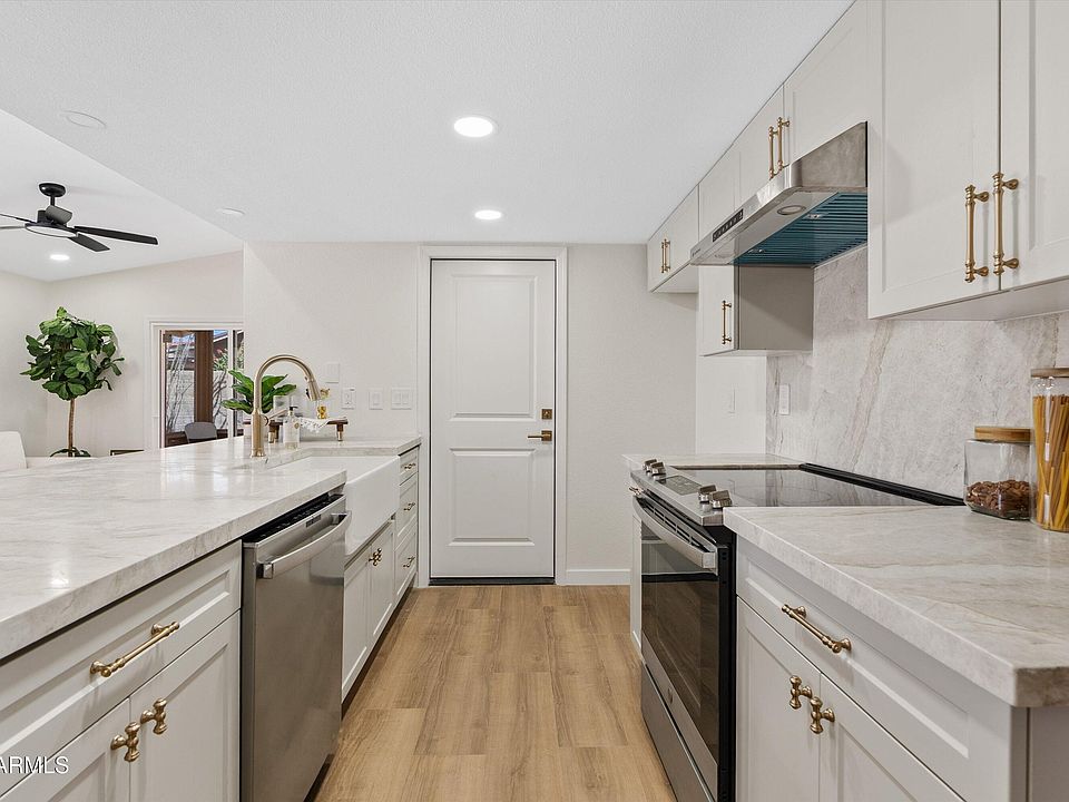 1st image of 4131 E AHWATUKEE Drive