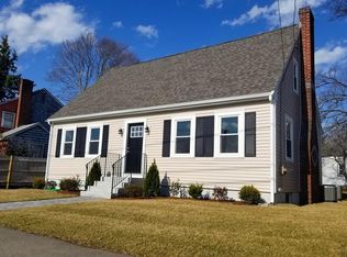 42 Presidents Ave, Quincy, MA 02169