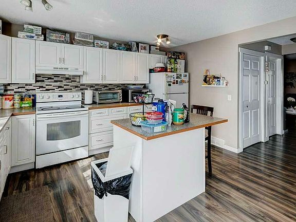 5th image of 56-6103 Madigan Dr NE #56