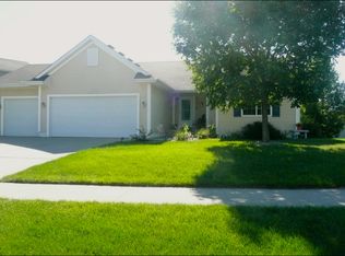 475 Morning Dove Blvd, Pleasant Hill, IA 50327