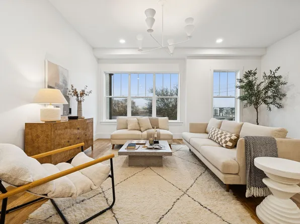 1013 Summit Ave #B, Nashville, TN 37203