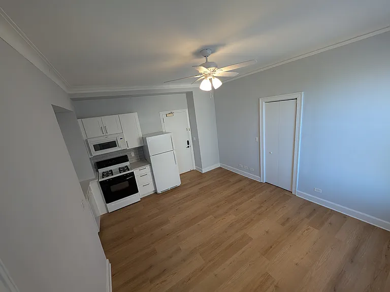 3330 N Lake Shore Dr — Photo 19