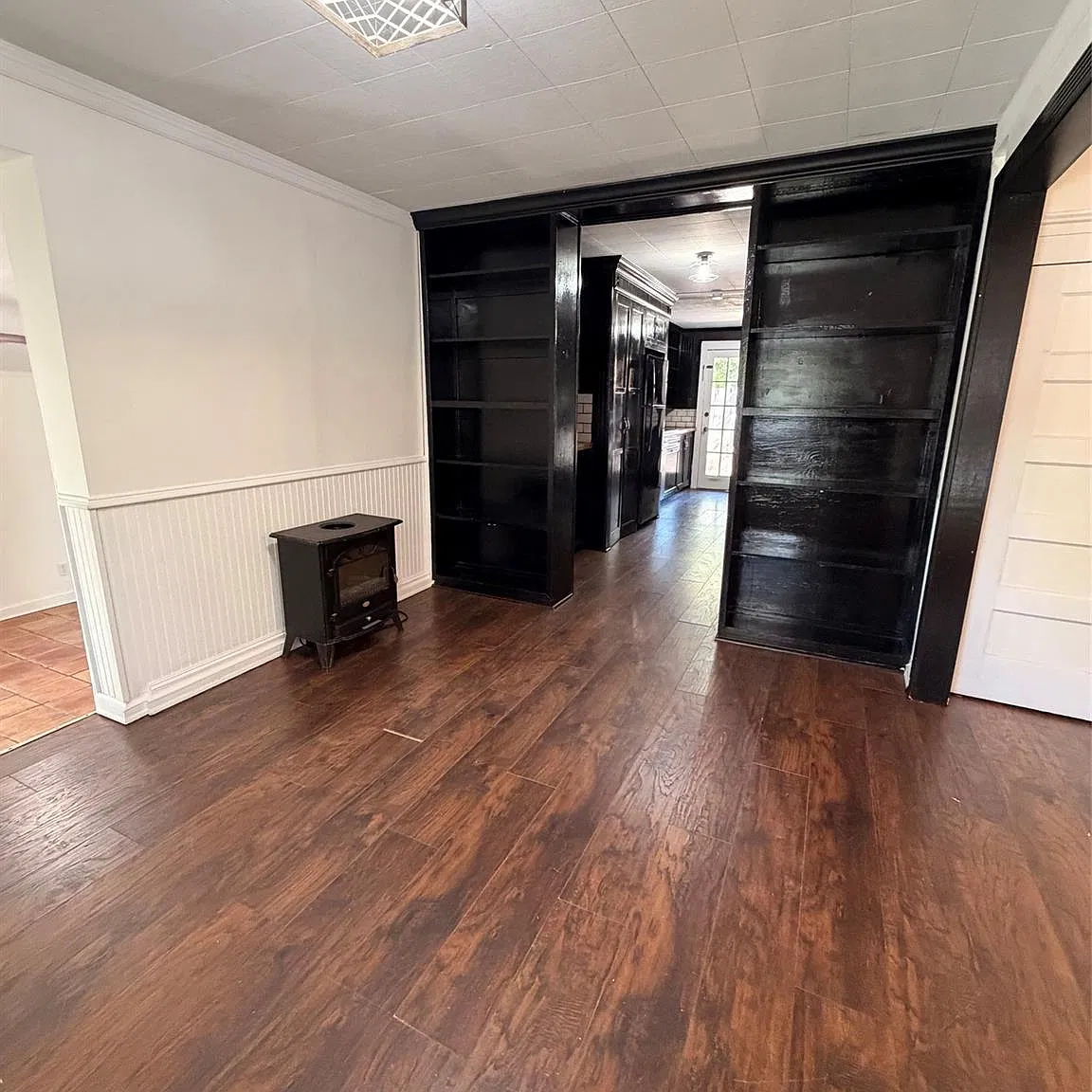 2 bed, 1.0 bath, 800 sqft, $1,350 — Photo 4