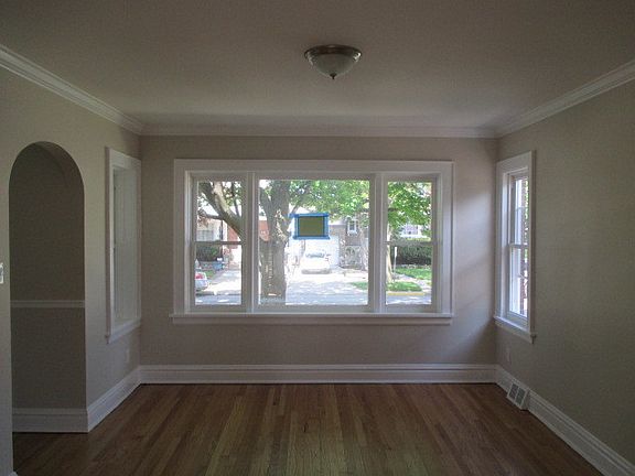 3rd image of 3421 S 59th Ave