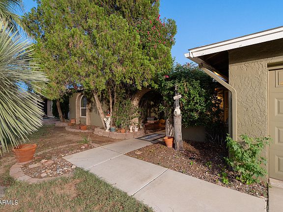 4th image of 4233 W Diana Ave