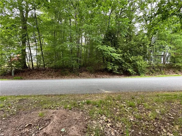 Surrey Street, Rock Hill, NY 12775