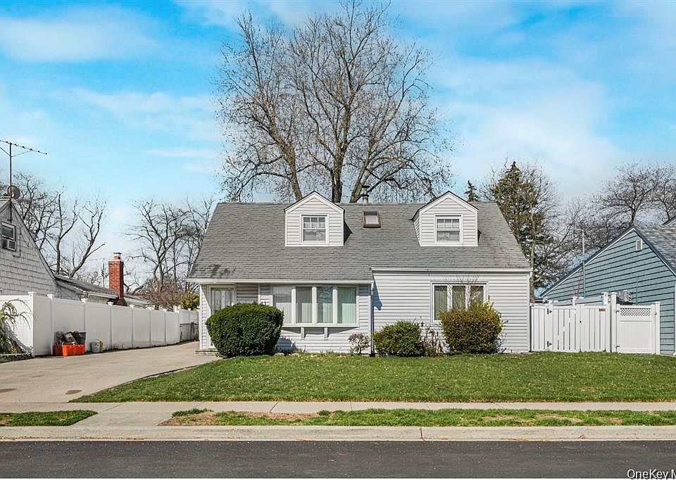 1st image of 758 Wyngate Drive