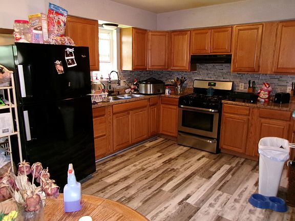 2nd image of 9409 S 684th Rd
