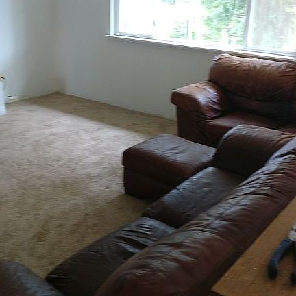 4th image of 11627 5th Ave S