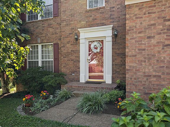 3rd image of 2631 Churchill Dr