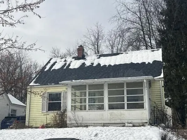 922 Kennebec Ave, Akron, OH 44305