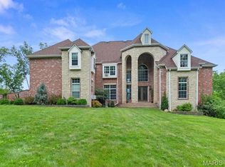 535 Overlook Dr, Union, MO 63084