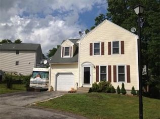 22 Dana Ct, Dracut, MA 01826