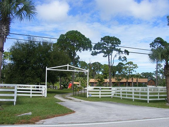 5th image of 5340 Southwind Trail