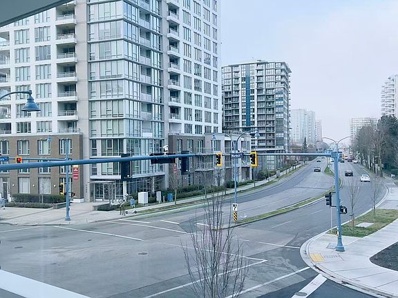 3rd image of 6200 Minoru Blvd #204