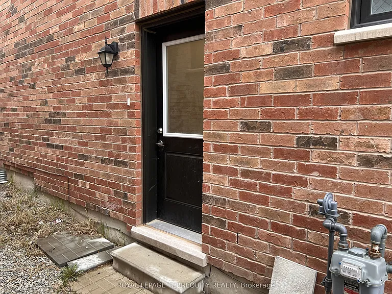 12 Merrimac Dr #BASEMENT — Photo 3