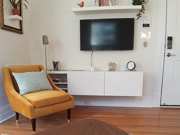 40 inch Smart TV in modern living room