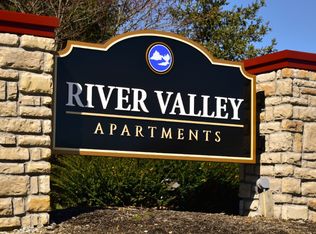 1237 Watermark Dr #41266, Lancaster, OH 43130