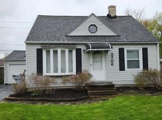 5706 Whitethorn Dr, Mentor On The Lake, OH