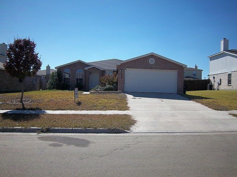 1st image of 3604 Thunder Creek Dr