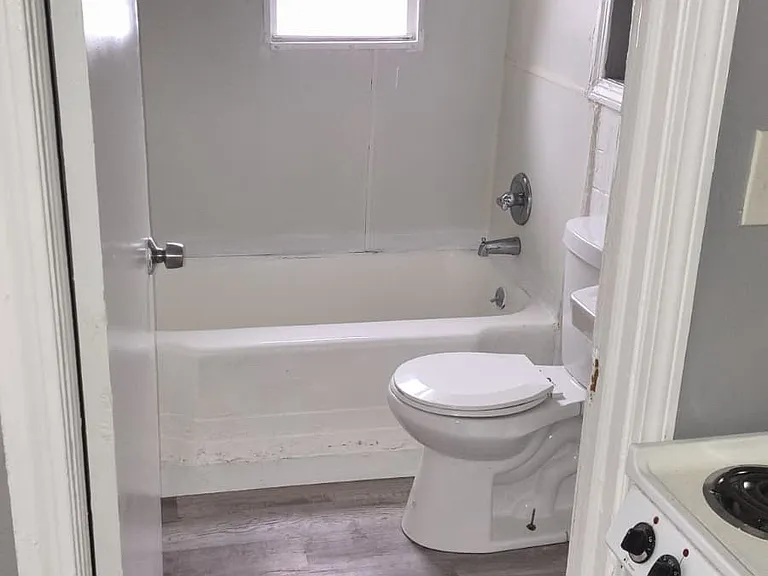272 S Marshall St #1 — Photo 13