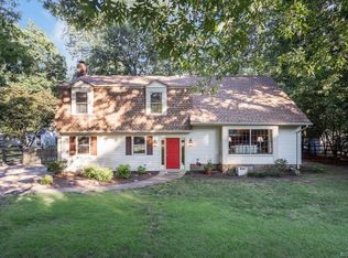 10209 Iron Mill Rd, North Chesterfield, VA 23235