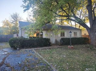 1402 Richard Dr, Cahokia, IL 62206