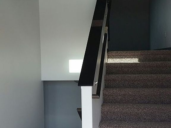 2nd image of 1327 5th St NW