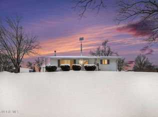 169 Seneca Dr, Montpelier, OH 43543