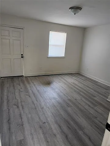 2614 Kingston St — Photo 14