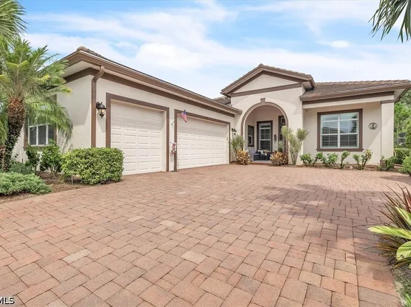 13741 Woodhaven Cir, Fort Myers, FL 33905