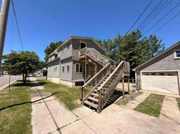 422 Hoyt St, Michigan City, IN