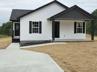1104 Dean Hundley, London, KY 40741
