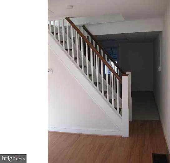 529 Norris St — Photo 2