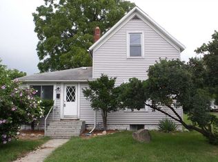 1932 Decamp Ave, Elkhart, IN 46516