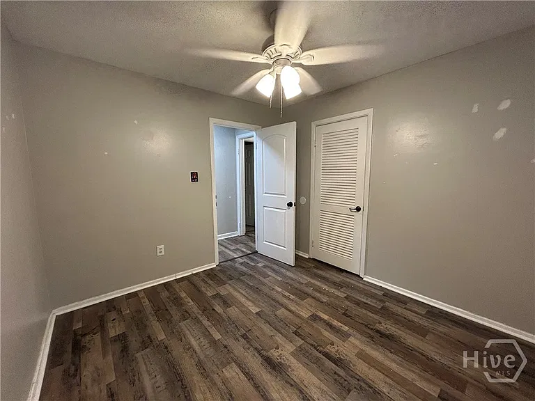 321 Sharondale Rd — Photo 14