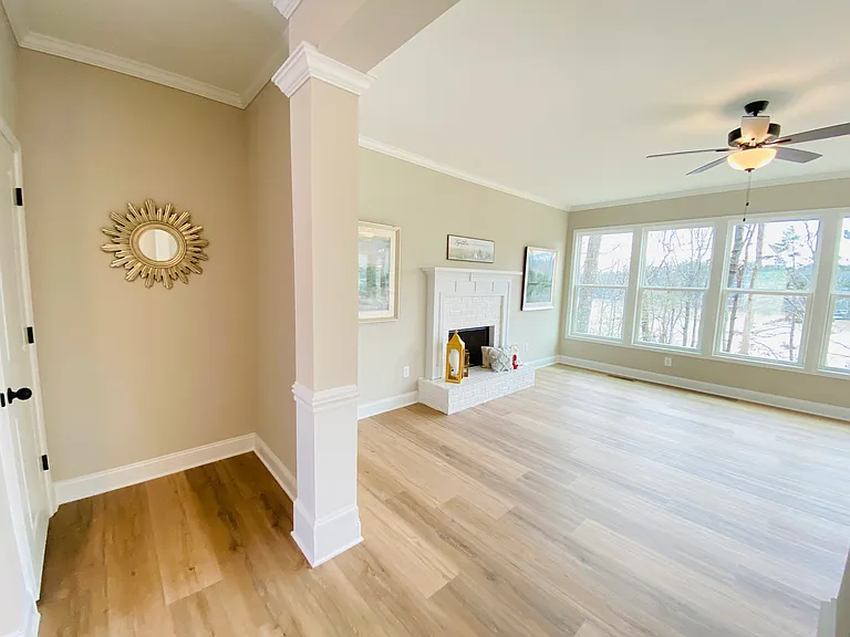 6960 Diana Cir — Photo 7