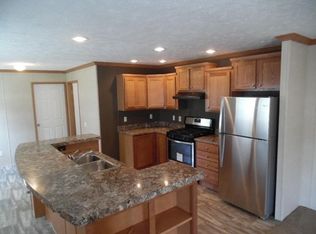 2821 Mallow St, Elkhart, IN 46514
