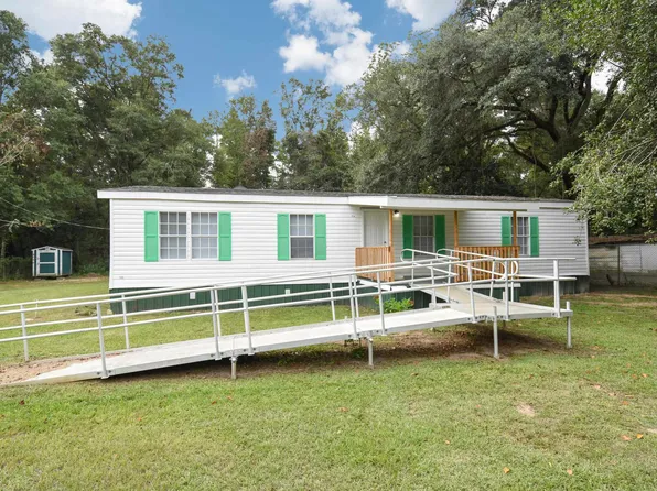100 Frank Jackson Rd, Quincy, FL 32351