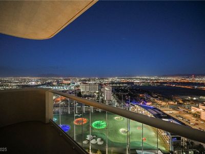 135 Harmon Ave #2420, Las Vegas, NV, 89109