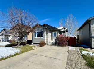 248 SW Aberdeen Rd W, Lethbridge, AB T1J0N2