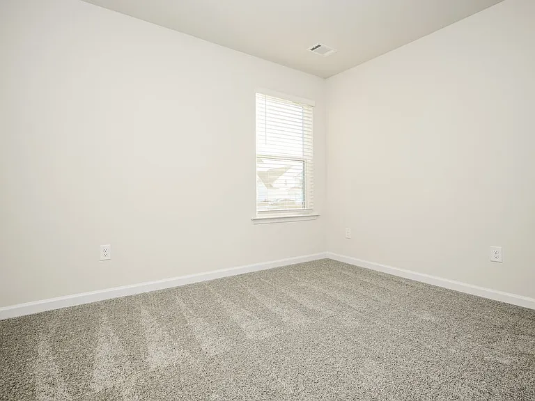 295 Limestone Cir — Photo 13